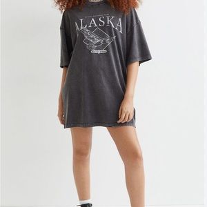 H&M Divided Alaska SZ S short oversized t-shirt gray dress